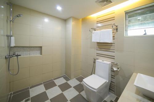 Koupelna v ubytování 950 Condotel