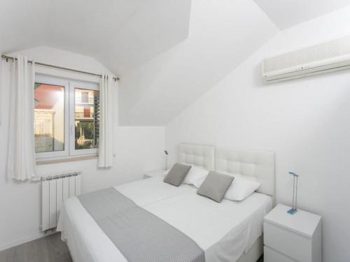 Apartments Villa Dubrovnik - Three Bedroom Apartment - Penthouse with Hot Tub