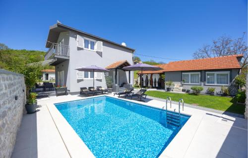 3 Bedroom Nice Home In Lucane