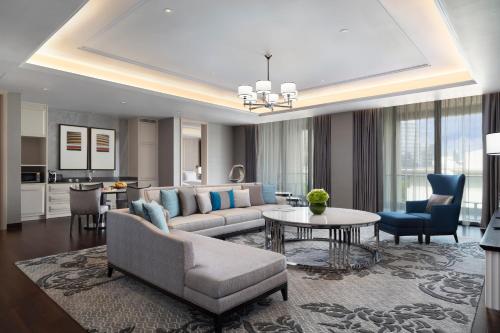Coin salon dans l'établissement Sindhorn Kempinski Hotel Bangkok