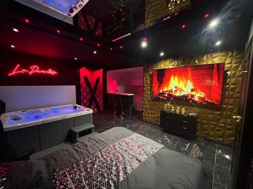 Love Room, La Parenthèse Toulon