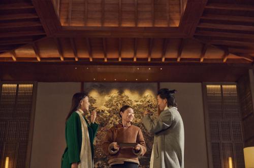 Gäste, die in der Unterkunft Conrad Jiuzhaigou übernachten