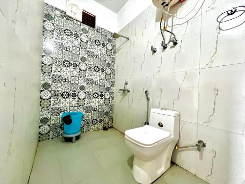 Koupelna v ubytování Hotel Valley Vista, Nanital - #Mountain View #Premium Rooms #Parking #Best Selling #Guest Preferred