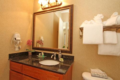 A bathroom at La Quinta Vacations Rental