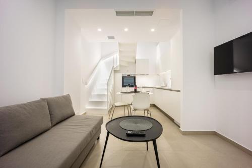 Downtown Properties Loft 1