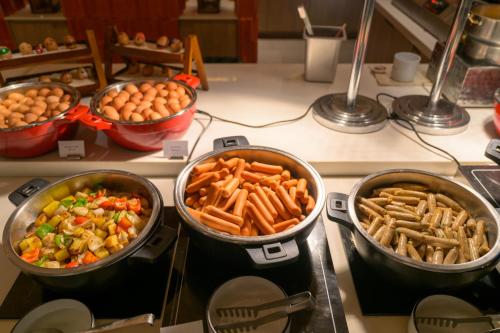 Đồ ăn tại/gần khách sạn