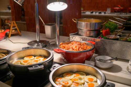 Đồ ăn tại/gần khách sạn