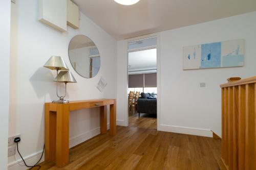 Fotografie z fotogalerie ubytování Geata na Cathrach - Galway Lakeside Apartments v destinaci Galway