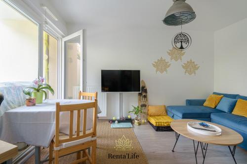 Au jardin de Chessy - T2 - 5min DisneyLand