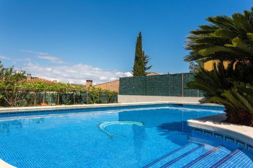 Half of the house Amapola