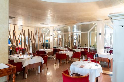 Εστιατόριο ή άλλο μέρος για φαγητό στο Hotel Vittoria