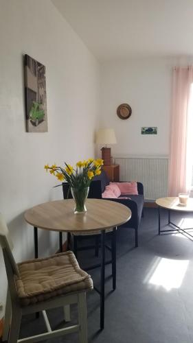 Гостиная зона в Appartement lumineux avec jardin à Amboise