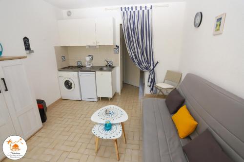 Η κουζίνα ή μικρή κουζίνα στο St Cyprien grande terrasse bel appart lumineux