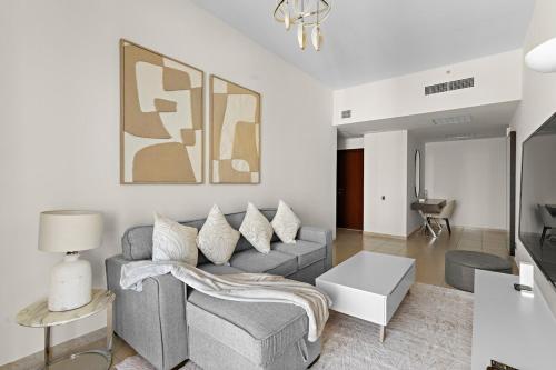 2-Bedroom Apartment Near To The Beach in Sadaf