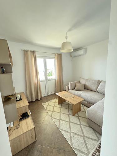 Foto dalla galleria di Hortus Apartments a Sveti Stefan