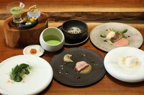 Essen in diesem Ryokan oder in der Nähe