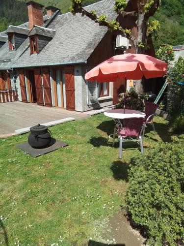 petit gîte de montagne avec jardin et terrasse