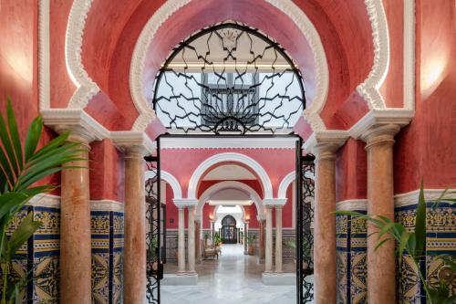 Casa Palacio Moratín by Magno Apartments