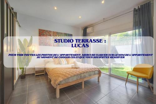 Katil atau katil-katil dalam bilik di VCA House -5 appartements - 15Min Mer- Wifi-Clim