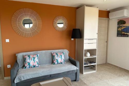 35m2 Sea View with Terrace beach by walk