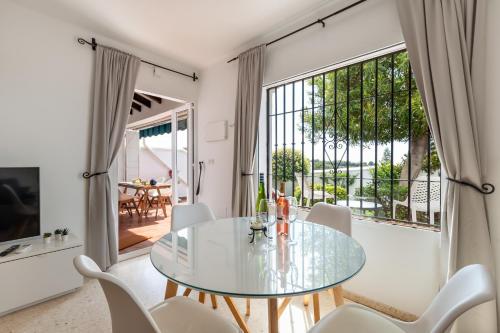 Tetuan 40 Oasis Properties