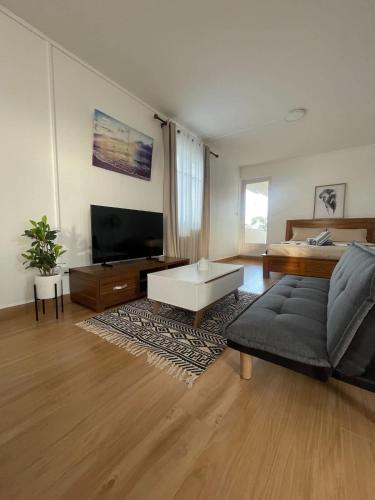 1 Bedroom Studio 10mins Walk to Beach - NR1