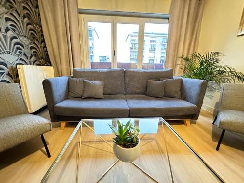 Fléchambault face à la Basilique avec terrasse