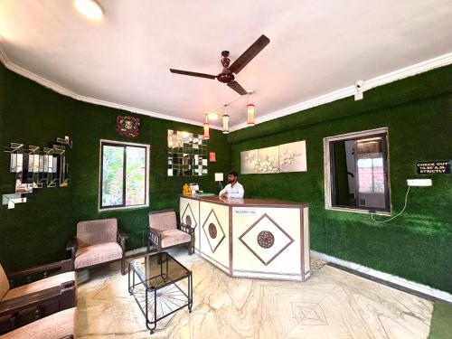 Zona de estar de Hotel Laxmi Residency
