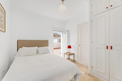 Cute Apartment in Benamara a few meters from the beach between Estepona &Marbella photo 3