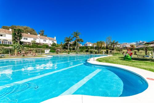 Cute Apartment in Benamara a few meters from the beach between Estepona &Marbella photo 5