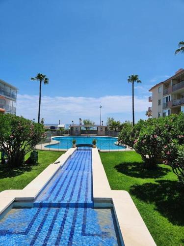 Fuengirola Beachfront Apartment - Kids Concept