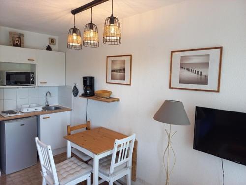 Photo de la galerie de l'établissement PORT JONATHAN 158 - Climatisation - piscine - bord de mer, à La Grande Motte