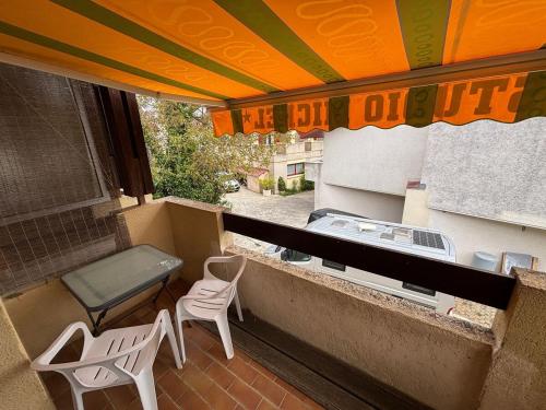 Ruang duduk di StudiosMichel apt 16 balcon thermes 400m à pied