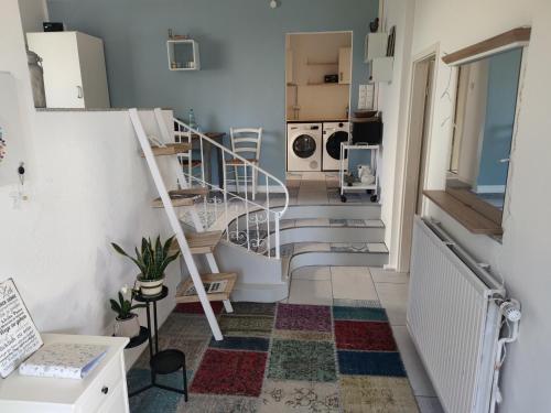 Φωτογραφία από το άλμπουμ του City Nest - Große gemütliche Ferienwohnung mit Terrasse, zentral gelegen, für Paare, Familien und Hunde! στο Γκέτινγκεν