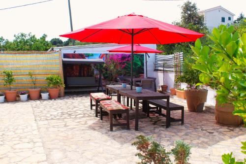 Patio nebo venkovní prostory v ubytování Apartments Kaić
