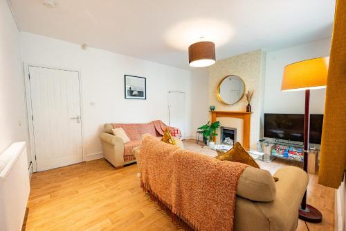 STELLA'S COTTAGE- Cute Traditional Home In South West By STAE-Homes photo 10