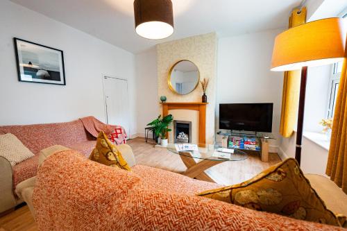 STELLA'S COTTAGE- Cute Traditional Home In South West By STAE-Homes photo 9