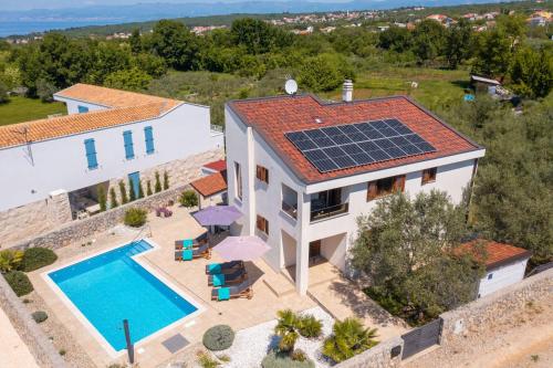 Villa Andante Malinska by EL-PI TOURS