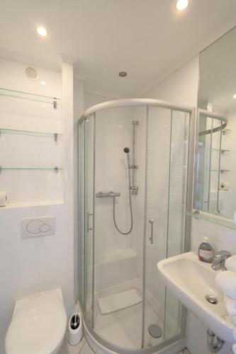 Un baño de App. Kempf 34W