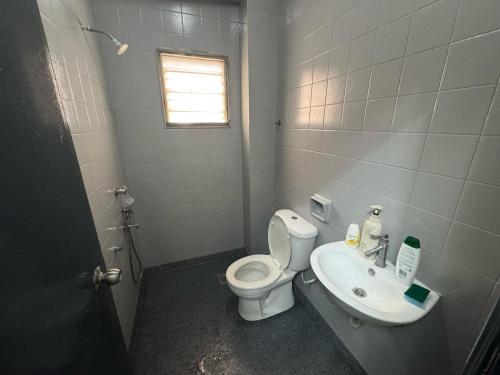 O baie la Mai Homestay Seksyen 7 Shah Alam