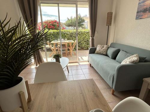 Appartement climatisé, 2 pièces, piscine, terrasse, parking privé, proche port - Gruissan - FR-1-229-372