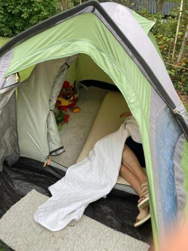 Postel nebo postele na pokoji v ubytování Hvil og sov Filskov