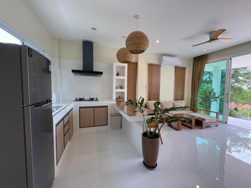 Kuchyň nebo kuchyňský kout v ubytování NEW!! LOVE HOME Villa QUEEN see view - Ban Kai
