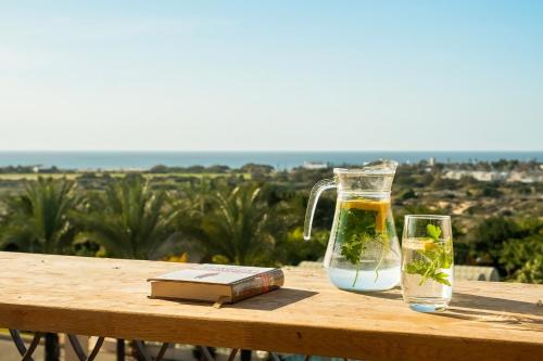 פנטהאוס מול הים - Sea side Caesarea