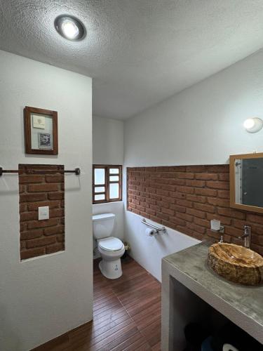 Ένα μπάνιο στο Michoacán Cabin