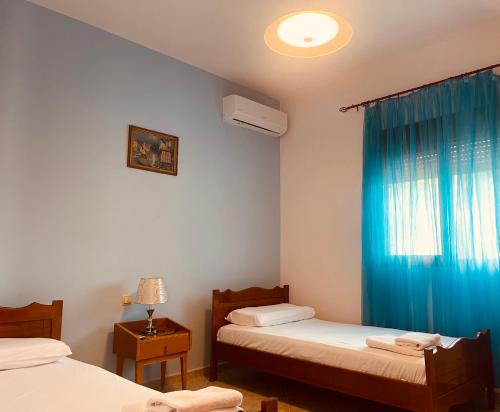 Gallery image of COMFORT GUEST ROOMS Vila HM in Sarandë