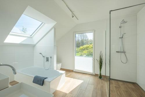 Ένα μπάνιο στο Ferienwohnung Lieblingsplatz