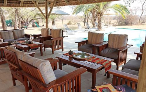 Posezení v ubytování Mziki Safari Lodge