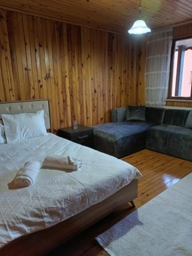Ένα ή περισσότερα κρεβάτια σε δωμάτιο στο Lavera Home