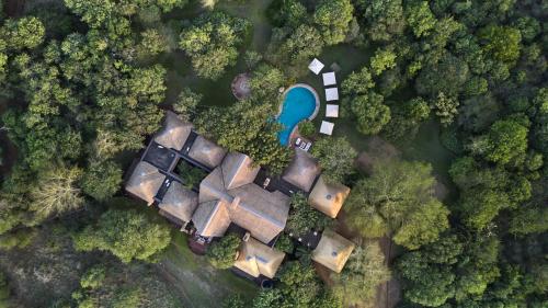 Bazén v ubytování Jumeirah Thanda Safari nebo v jeho okolí